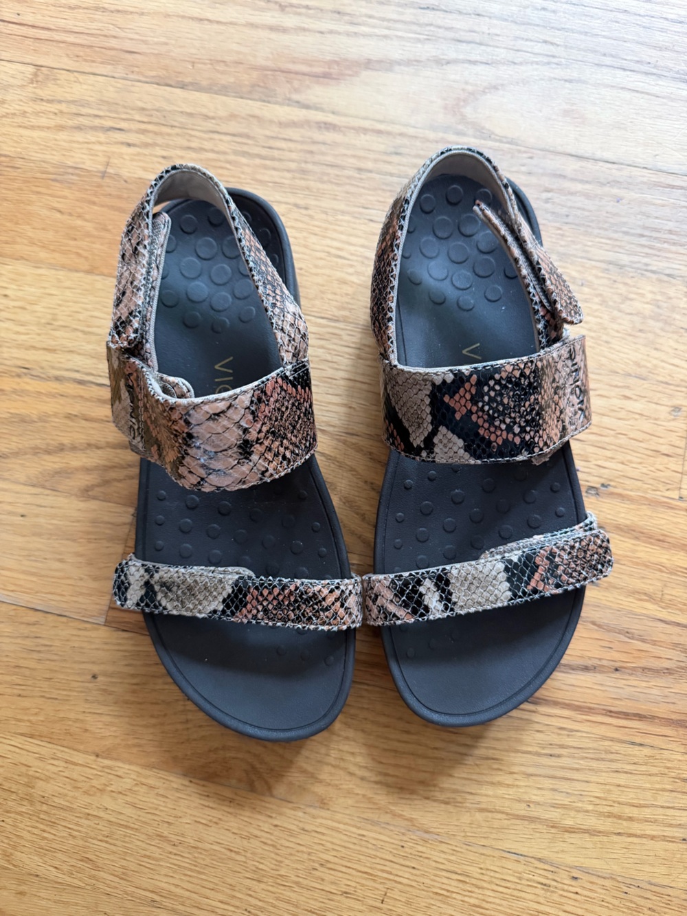 Vionic wedge sandals